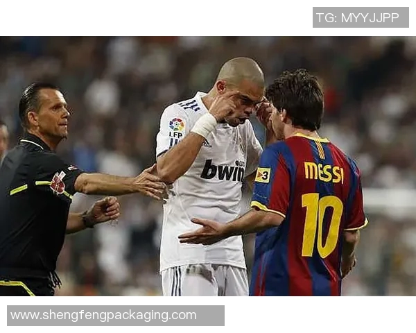 足球球星与武术能力对比分析 排行榜揭示运动员身手的独特魅力